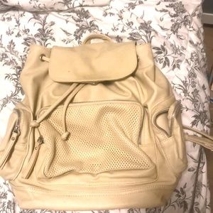 Aeropostale cream rucksack bag